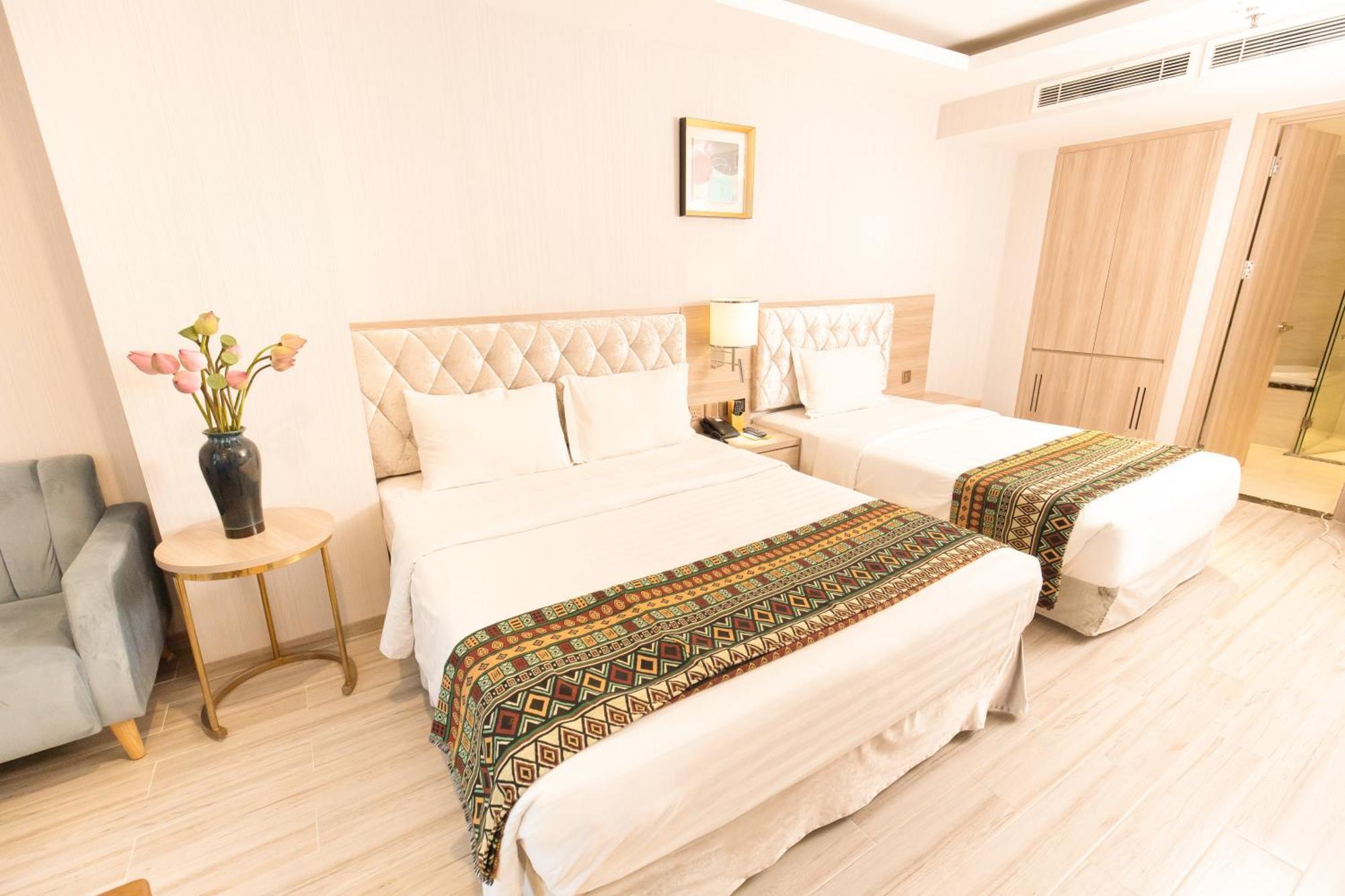 Nicecy Suite Hotel & Spa Thành Pho Ho Chí Minh Esterno foto